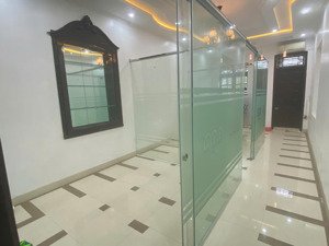 cho thuê nhà mặt đường cực đẹp tại trần nguyên hãn