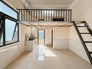 phòng trọ có gác sinh viên - ban công | làng đại học - kí túc xá khu b