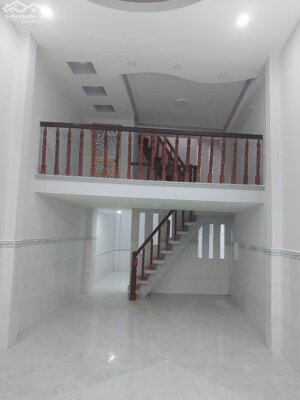 Bán nhà riêng tại Lái Thiêu, 2,5 tỷ, đường vào 6m tới nhà