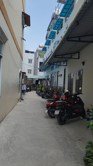 cần bán gấp lô đất 2 mặt tiền đường, cách nguyễn thị định 60m, p.bình trưng tây, 80m2, thổ cư 77m2