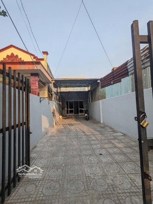 cho thuê mặt tiền kinh doanh gần lê văn việt, ngã tư thủ đức, 100m2, chỉ 10tr/th