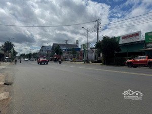 bán nhà quốc lộ 20, 28 tỷ, 480m2, khu vực trung tâm thị trấn liên nghĩa, đức trọng, lâm đồng.