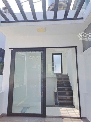 bán nhà hẻm 4m, cao đạt, q5, gần cầu chữ y, dt 22m2, 2 tầng, gía 5 tỷ