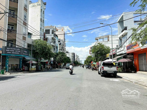 bán nhà 2 tầng, giá siêu hời, mặt tiền đường phạm văn bạch, p15, tân bình. dt 5.1m x 29m, 23.4 tỷ