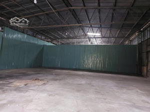 cho thuê kho quận 7 dt 380m2 làm studio, livestream, chuyển phát nhanh, chứa hàng hoá