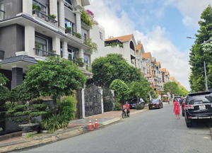 biệt thự 56 tỷ đ.16m himlam quận 7 full nt hiện đại có tm gb: 56 tỷ lh: tt chuẩn