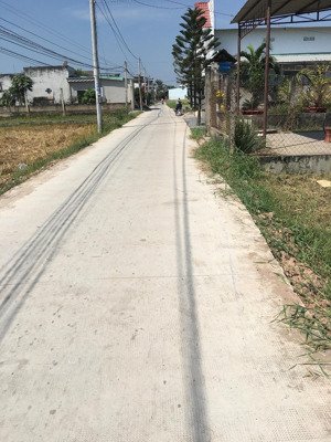 cho thuê đất tiện kinh doanh, kho xưởng