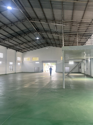 cho thuê xưởng 540m2 giá 40 triệu đường hoà bình, quận tân phú