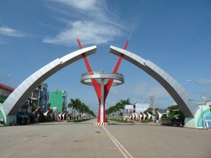 chủ kẹt tiền cần bán gấp lô đất nằm trong kcn minh hưng iii - ( 170tr / 1m ngang )