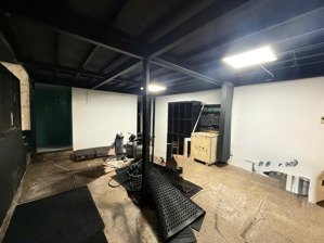 mb sân vườn thảo điền 150m2 phù hợp vp/ showroom/nhà hàng /spa