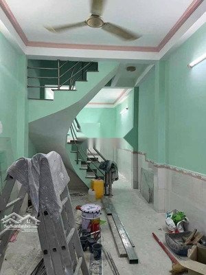 cho thuê nhà mặt tiền 3m(3 gác) đường số 47, p. 10, q. 6 giá 7 triệu