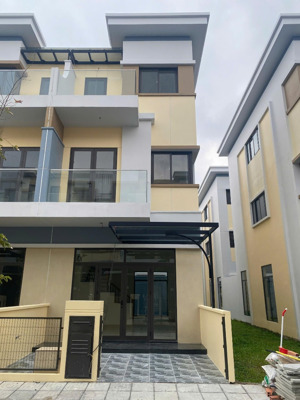 chính chủ cho thuê nguyên căn nhà phố dự án iris resident