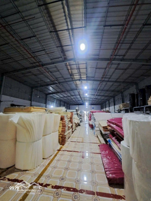 cho thuê xưởng 3100mv khuôn viên 5000mv