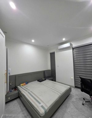cc bán nhà đẹp 4 tầng trục chính đường 20m phường kinh bắc - bắc ninh. giá 13,2 tỷ