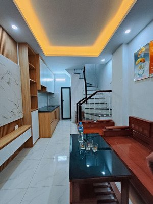 nhà đẹp phan đình giót, thanh xuân 23m 4 tầng mt3.2m ra phố 3 bước chân đủ đồ dùng chỉ 4.2 tỷ