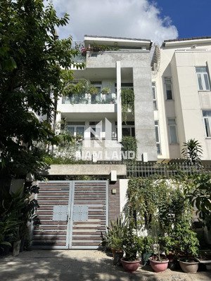 chị vân cho thuê nhà bùi tá hán sân xe hơi 3 lầu 4 phòng thiết kế kiểu mới hiện đại làm vp, ở