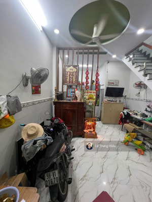 bán nhà nguyễn thái sơn gần đại học văn lang