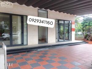 Cho Thuê Toà Nhà 3,5 Tầng , Ngang 15m , Lê Văn Hiến