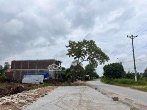 bán 2300m2 đất sát vinhomes móng cái trong đó 600m2 đất odt giá rẻ nhất khu vực. 