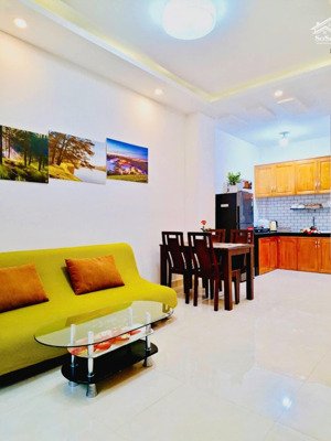 cho thuê căn hộ đầy đủ full nội thất 1 trệt 1 lầu