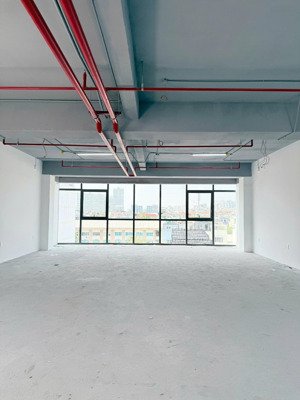 cho thuê văn phòng mặt tiền nguyễn thị thập quận 7 6t dt 200x6 chỉ 50tr/sàn