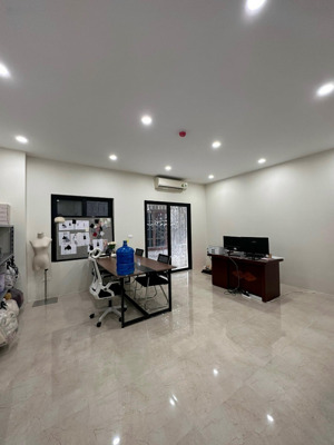 cho thuê văn phòng, hoàng quốc việt, 6 triệu, 30m2, cầu giấy, hà nội, giá siêu hời