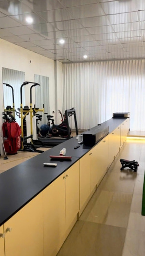 cho thuê nhà 2 tầng mt gần phạm văn đồng, p an hải bắc, q. sơn trà, đà nẵng. giá: 50 tr/tháng