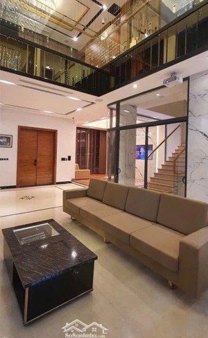 chính chủ cần tiền bán gấp căn duy nhất biệt thự đơn lập dt 320m2 giá 165 tỷ vinhomes central park