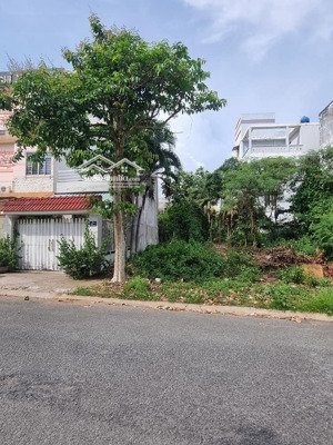 ngân hàng phát mãi, lô đất mt lê hồng phong (tt. cần đước) 107m2, sổ riêng