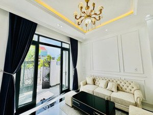 chỉ còn 1 căn nhà 2 tầng full nội thất, chỉ 2 tỷ 690 đào tấn phước vĩnh tp. huế