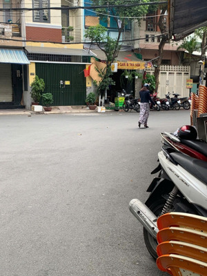 siêu hiếm ngang 5,2m giá chỉ 12,5tỷ, bán nhà căn góc 2 mặt tiền khu vip nhất chi mai, p13,tân bình