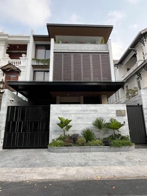cho thuê biệt thự 10x20m, 1 hầm 2 lầu, 5 phòng giá 60tr/ tháng an phú, quận 2