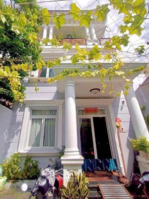 siêu biệt thự đường ông ích khiêm q11 (7 * 26m) dtcn : 182m2 4 lầu 24,5 tỷ