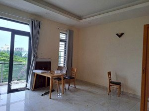 cần cho thuê phòng khu cc thái an, q12, dt 25m2. giá 5tr phòng như hình ở liền đc