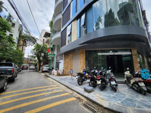 bán nhà phân lô ô tô tránh, phố ngụy như kon tum , thanh xuân 50m2 , mặt tiền 4,3m