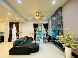 biệt thự 4 phòng ngủ sân vườn khu phúc lộc viên - d290