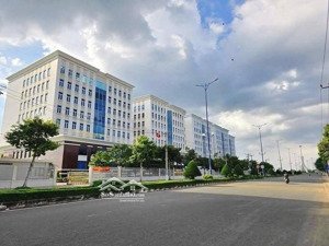 đất nền mặt tiền đường hùng vương - tp mỹ tho