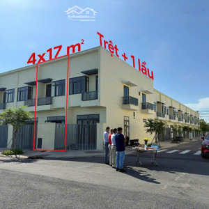 chỉ với 480 triệu sở hữu ngay căn nhà phố 1 trệt 1 lầu trong khu công nghiệp phước đông