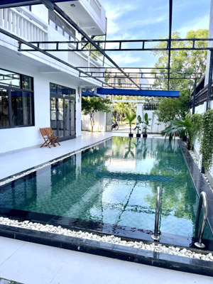 cho thuê căn hộ có hồ bơi giá hợp lý