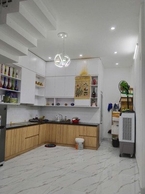 hạ giá 600 triệu bán nhanh nhà view sông kiệt ôtô đường nguyễn chí thanh thoáng mát, phù hợp an cư