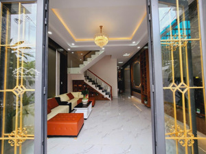 bán nhà riêng tại đường 835b, phước lý, cần giuộc, long an, giá siêu hời 2,56 tỷ, 100m2