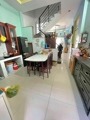 nhà 3 tầng hẻm thông luỹ bán bích 4x13m, giá chỉ 5 tỷ