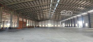 thuê xưởng trong kcn tân phú trung dt 6500m