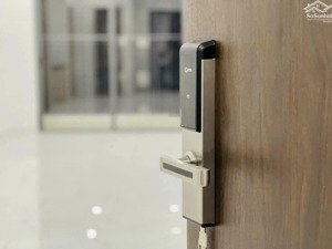 bán căn hộ 3pn - 86m2 giá 2,35 tỷ tầng cao, sẵn sổ