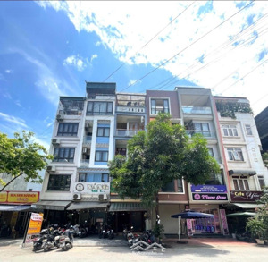 nhà phú diễn mặt phố 69m2 - 6 tầng thang máy, thông sàn, vỉa hè oto tránh