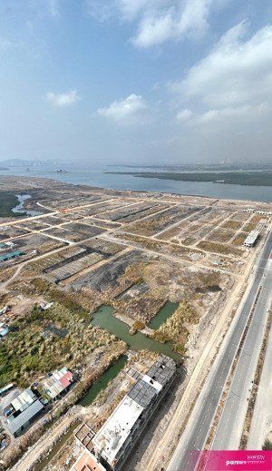 flc tropical hạ long. diện tích 90m2 giá chỉ 15tr/m2 đất. lh 