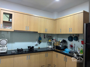 tôi cần bán căn hộ himlam riverside, 78m2, 2pn ,2 wc, có nội thất , giá 4.75 tỉ.lh: 