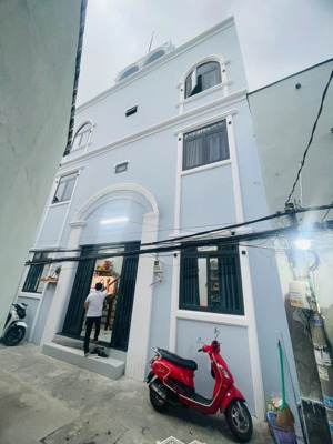 bán nhà ngay sau trường emasi nam long scholl,quận 7,dt:55m2 giá nhỉnh 5 tỷ
