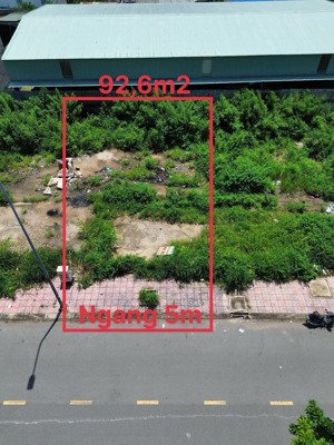 khẩn cấp lô đất kdc phúc đạt mặt tiền dt743a dĩ an