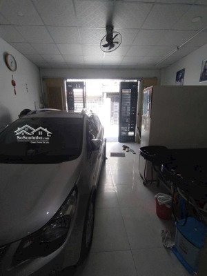 bán nhà, nhà bè, đường lê văn lương, xã nhơn đức, 5m x 20m, nhà 3 tầng, giá 6,8 tỷ.